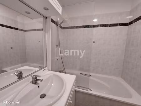 meublé 1 pièce 30 m²