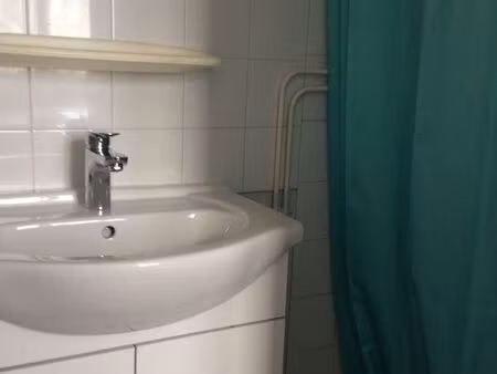 à louer studio meublé