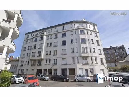 studio 1 pièce 25 m²