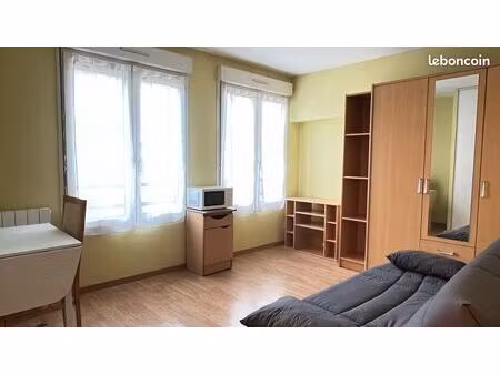 studio meublé