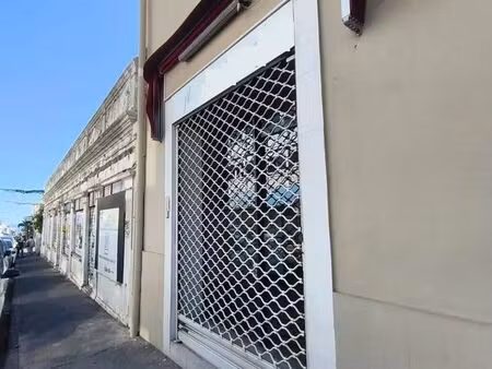 local commercial 45 m² saint-denis