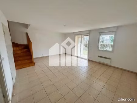maison 4 pièces 82 m²