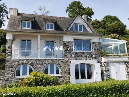 maison 9 pièces 142 m²