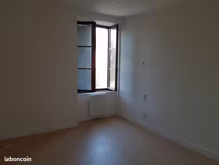 appartement 4 pièces 97 m²