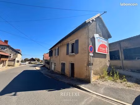 maison de village à fort potentiel de 50 m² — amancey