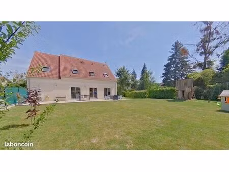 maison 6 pièces 150 m²