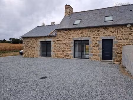 ? à louer – maison en pierre rénovée 90 m² – 3 chambres – saint-donan