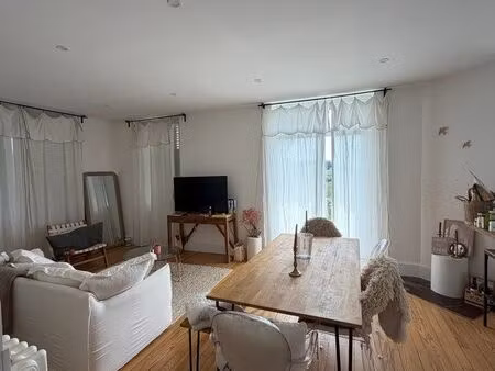 appartement t3 de charme 73 m² – garage  cave  balcon – quartier hôpital à périgueux