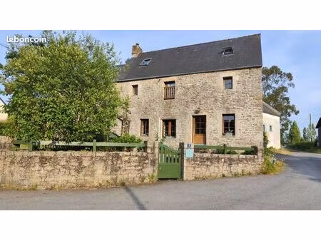 maison meublée de 120m2 avec terrasse fermée