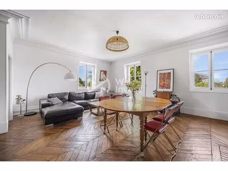 appartement 4 pièces 104 m²