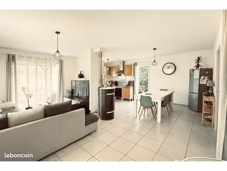 maison t5 meublée avec jardin et garage