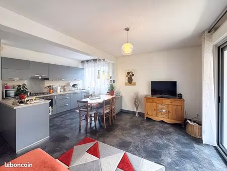 appartement 3 pièces 73 m²