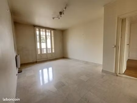 t5 à louer