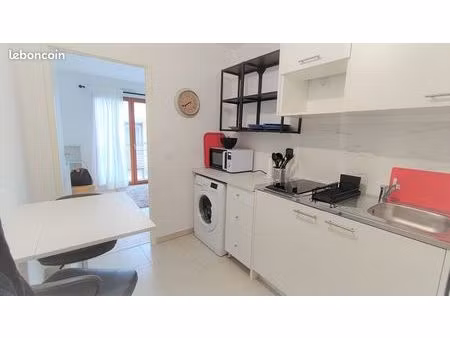 studio 1 pièce 24 m²