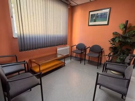 local 43 m² groslay