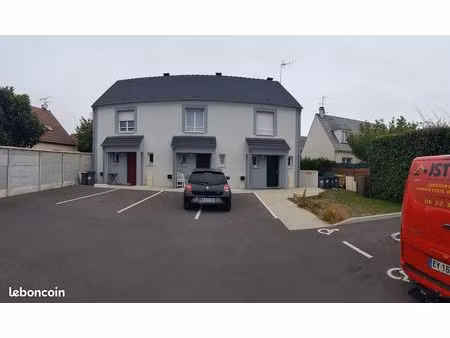 maison mitoyenne f3 de 67m² + pk et jardin