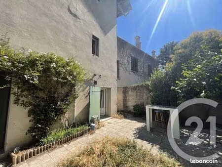 studio 1 pièce 17 m²
