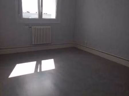 appartement 3 pièces 55 m²