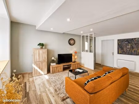t2- 52 m² rénové 2023 – faibles charges – centre village – mirabel-aux-baronnies