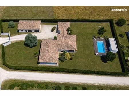 maison 6 pièces 191 m²