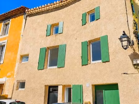 immeuble 150 m² donzère