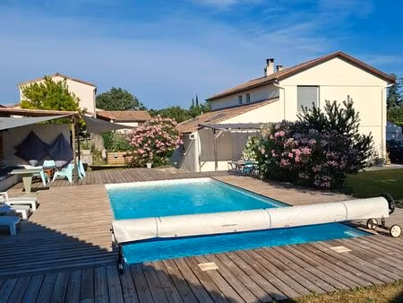 villa individuelle sauzet proche commerce