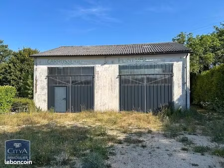 commerce 155 m²