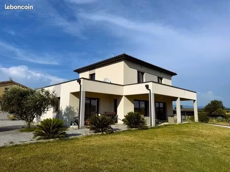magnifique maison moderne de 154 m² – prestations haut de gamme – environnement calme – li