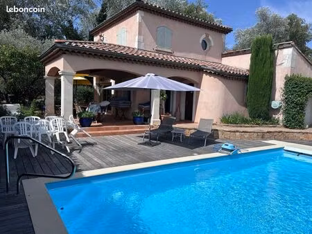 magnifique villa de caractère - calme  charme et modernité dans un écrin de verdure « golf