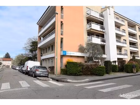 locaux professionnels à usage de bureau - 423 m² - quartier chateauvert