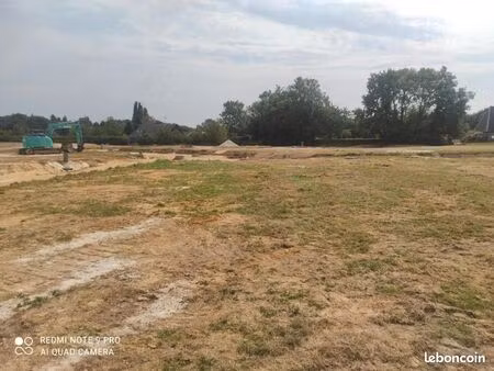terrain 595 m² saint georges du vievre