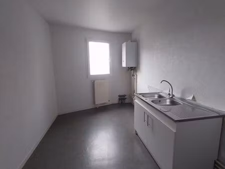 appartement 3 pièces 77 m²