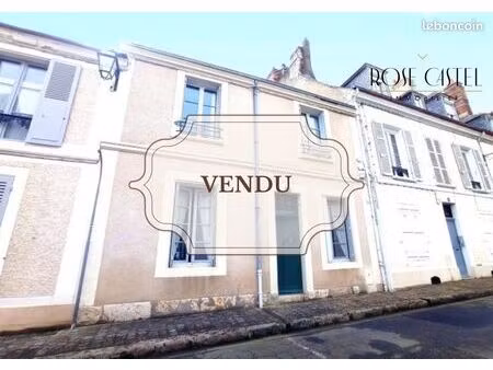 maison de ville 5 pièces 143 m²