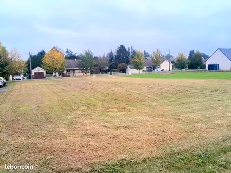 terrain constructible 1172m²