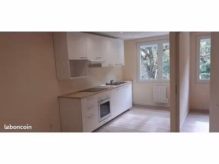 appartement 2 pièces 34m² libre au 1er septembre