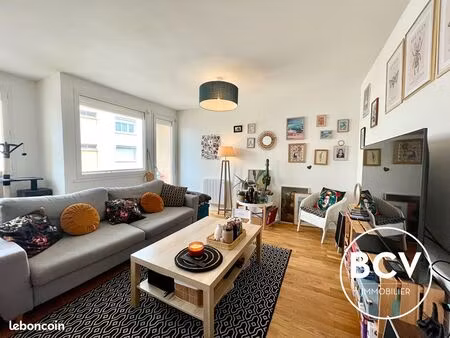 appartement 3 pièces 69 m²