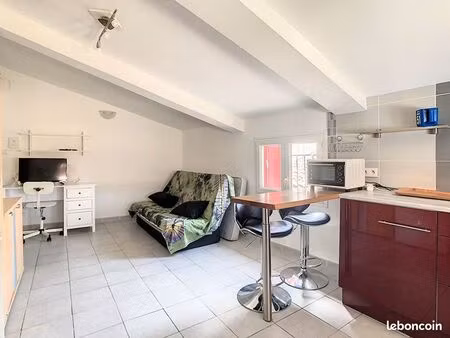 studio meublé 24m2 place du marché montélimar