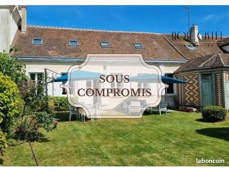 maison 5 pièces 151 m²