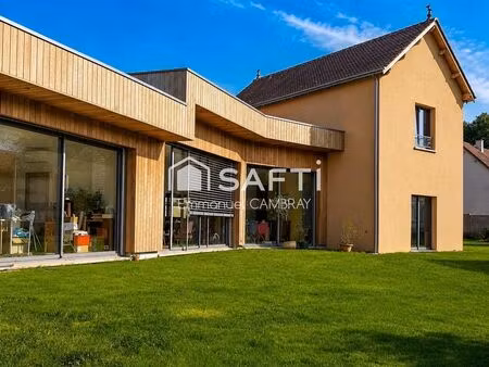 propriété 8 pièces 224 m²
