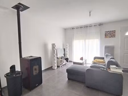 a louer maison f3 duplex à tréon