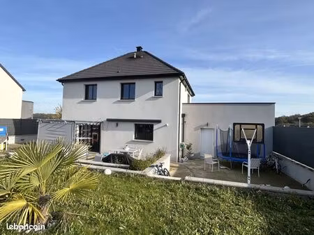 maison 5 pièces 121 m²
