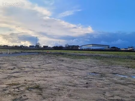 terrain 515 m² landeda