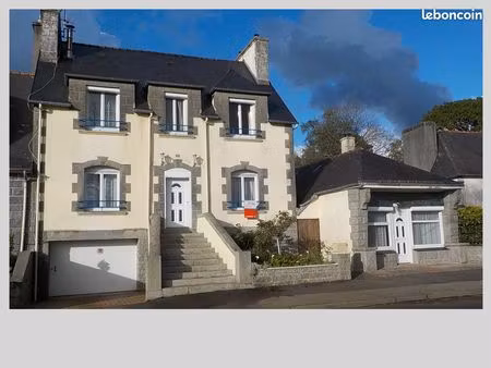 maison + apartement local ou autre