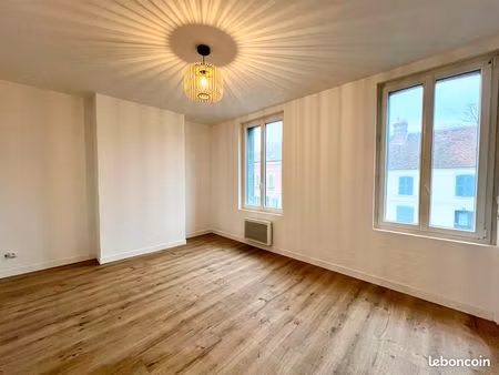 appartement t2 entièrement rénové – cuisine équipée – centre de nonancourt
