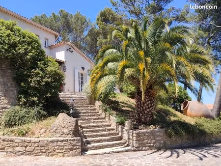 magnifique villa sans vis à vis à 360°