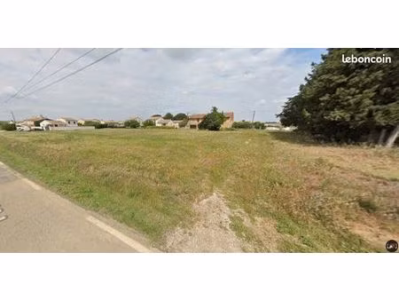 terrain 347 m² montfaucon