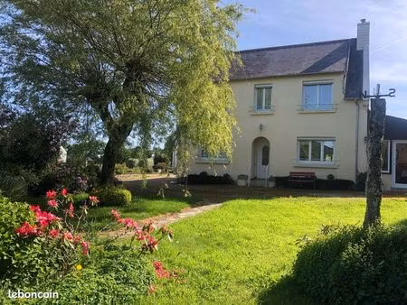 maison 153 m2 + 1 5 ha + hangar
