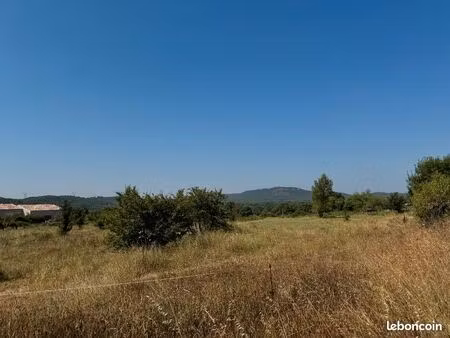 terrain 500 m² lecques