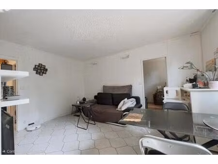 appartement 3 pièces 53 48m² parking + cave