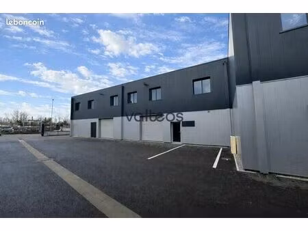 local d'activite 214 m² cugnaux
